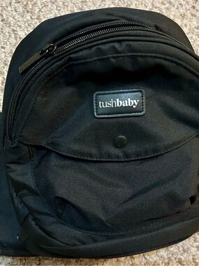 Tushbaby Carrier - black
